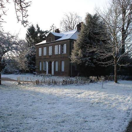 Au Charme Des Pommiers Bed and Breakfast Thiberville Exteriör bild